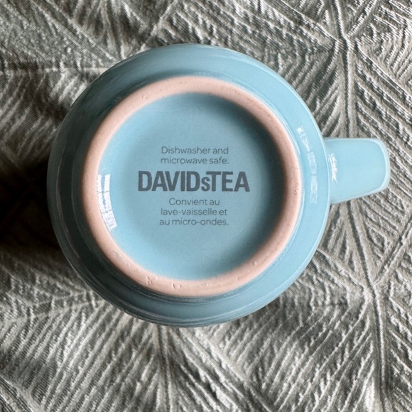 David’s Tea Polar Bears Nordic Mug - Picture 3 of 7